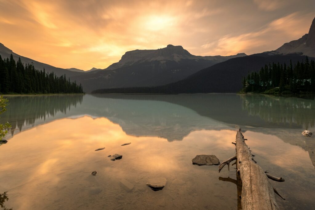 A large body of water surrounded by mountains