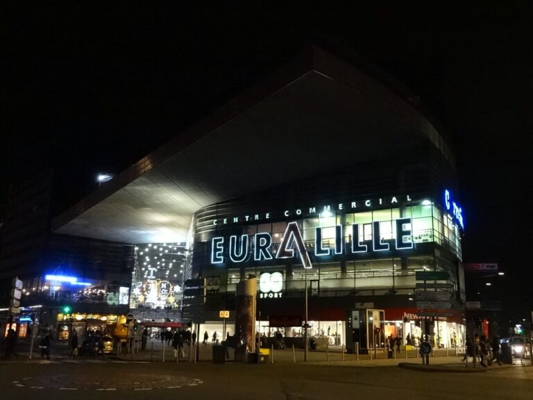 Lille: Centre Commercial Euralille