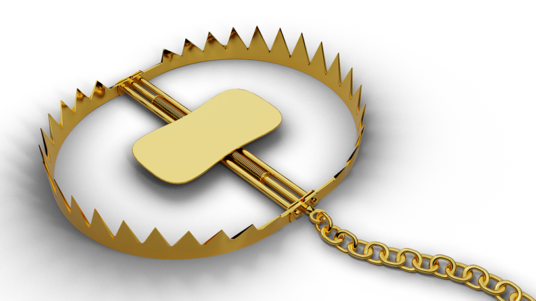 gold, trap, chain, pit, 3d rendered, 3d rendering, cut out, trap, trap, trap, trap, trap