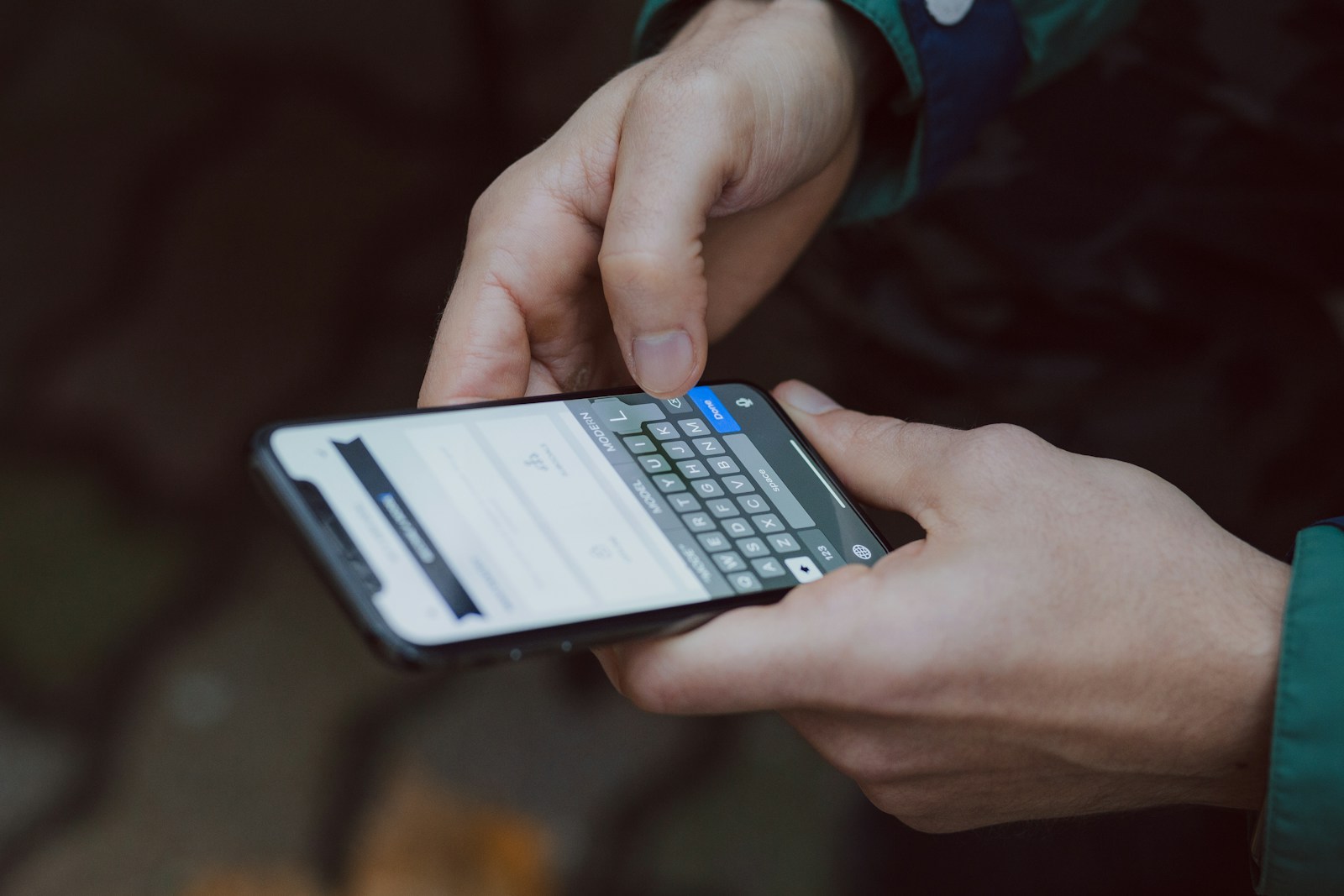 Hook, Hit, and Hold: The Secret to Magnetic Messaging A person using a smartphone