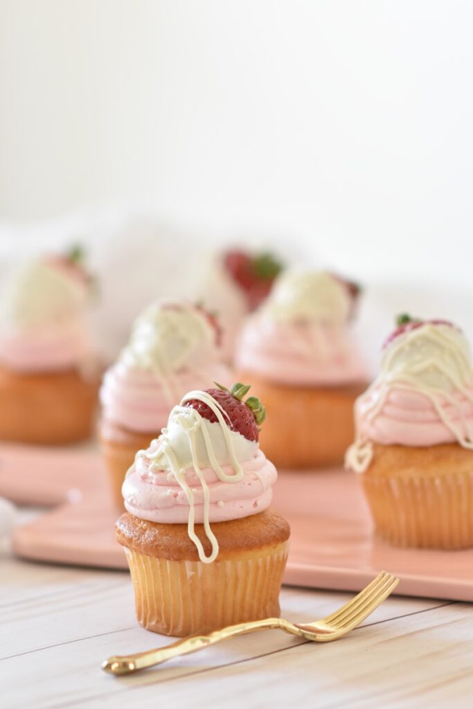 Baked cupcake